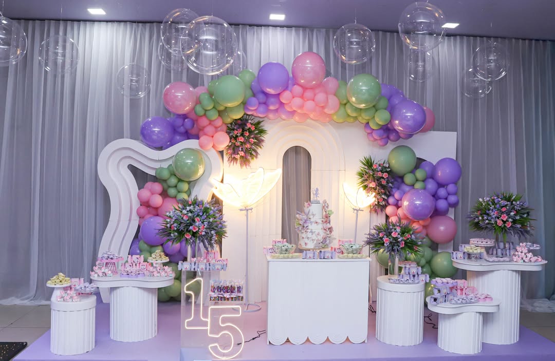 Debutantes & 15 anos